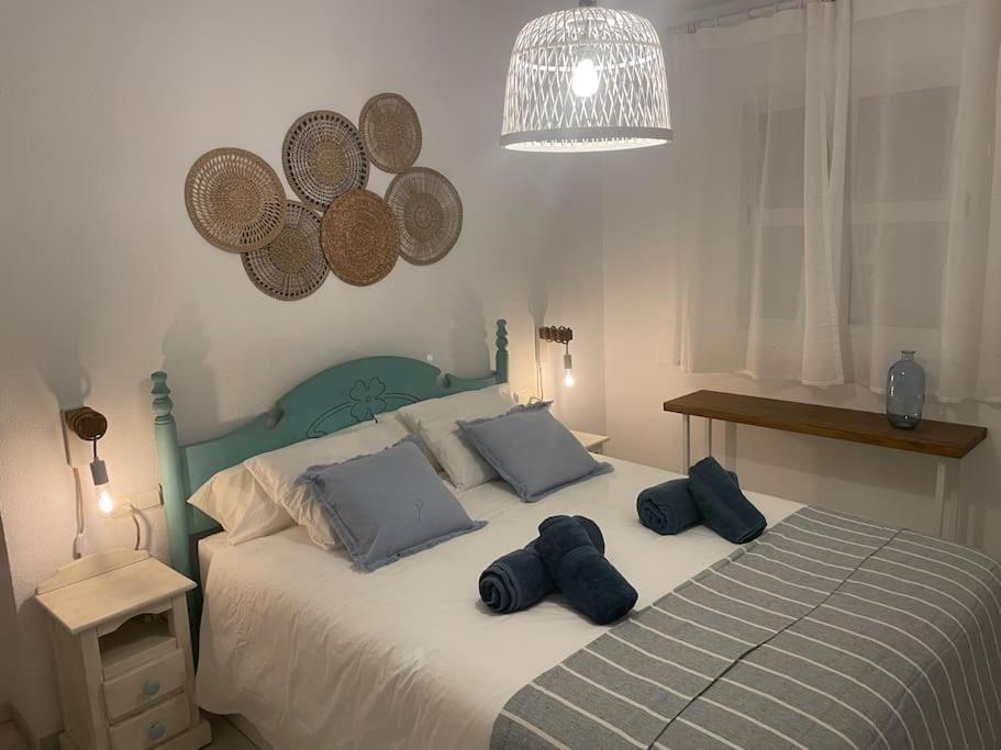 Вилла Casa Lola Conil, Azotea Al Mar Y Parking Solo Familias O Parejas Кониль-де-ла-Фронтера Экстерьер фото